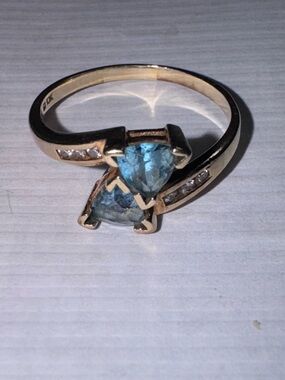 Blue topaz 10k Gold Ring  Gemstones and Side Diamonds  size 10